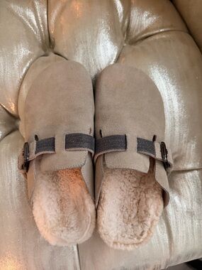 Cozy Suede Shearling Lined Clog - Taupe
